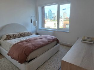 233 50th Ave #W317, Long Island City, NY 11101