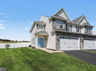 140 Canvasback Ln UNIT 22, Elizabethtown, PA 17022
