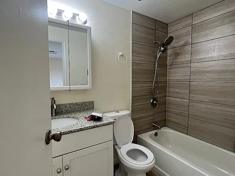 7428 S Puget Sound Ave #A — Photo 3
