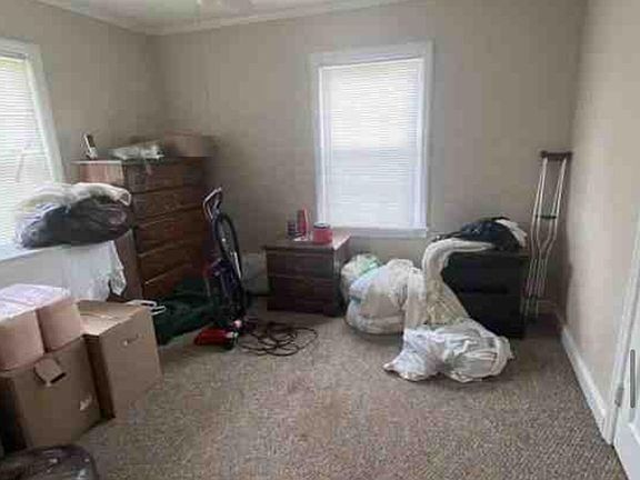 5th image of 521 E 14th St