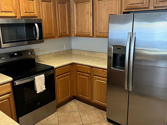 3rd image of 3017 N 25th Ave