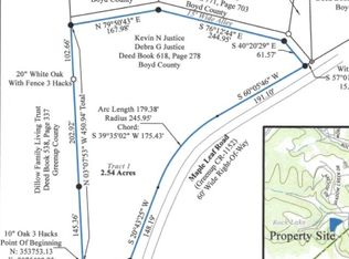 2240 W Maple Leaf Cir, Ashland, KY 41102