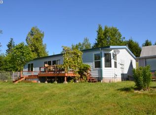 65470 Bay Breeze Rd, North Bend, OR 97459