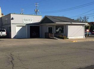 235 S Main St, Fort Atkinson, WI 53538