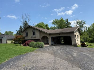 205 Darla Dr, Brockport, NY, 14420
