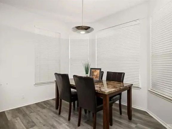 5th image of 3005 San Patricio St