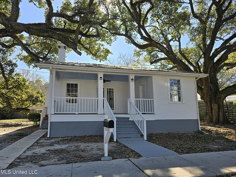 235 Carre Ct — Photo 1