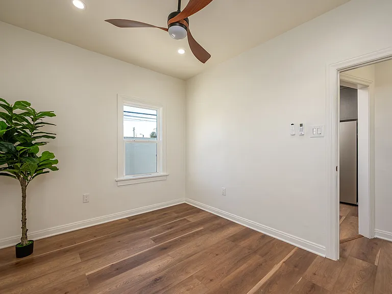 932 Coronado Ave #2 — Photo 12