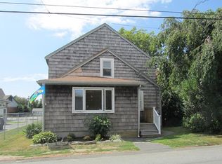 291 Hooper St, Tiverton, RI 02878