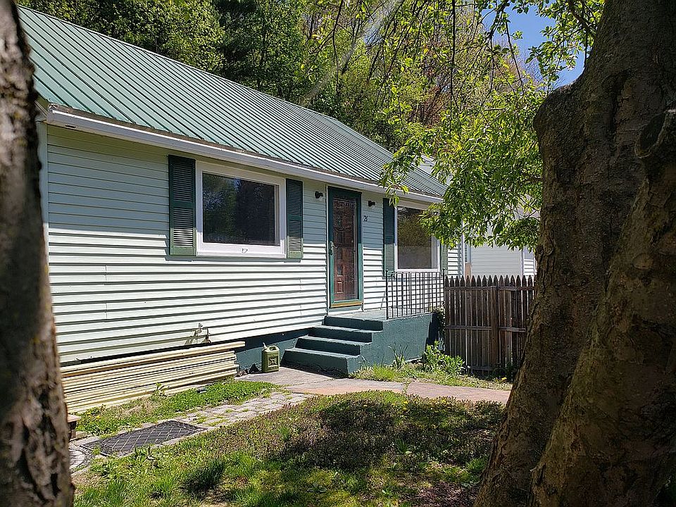1st image of 21 Clark Ave
