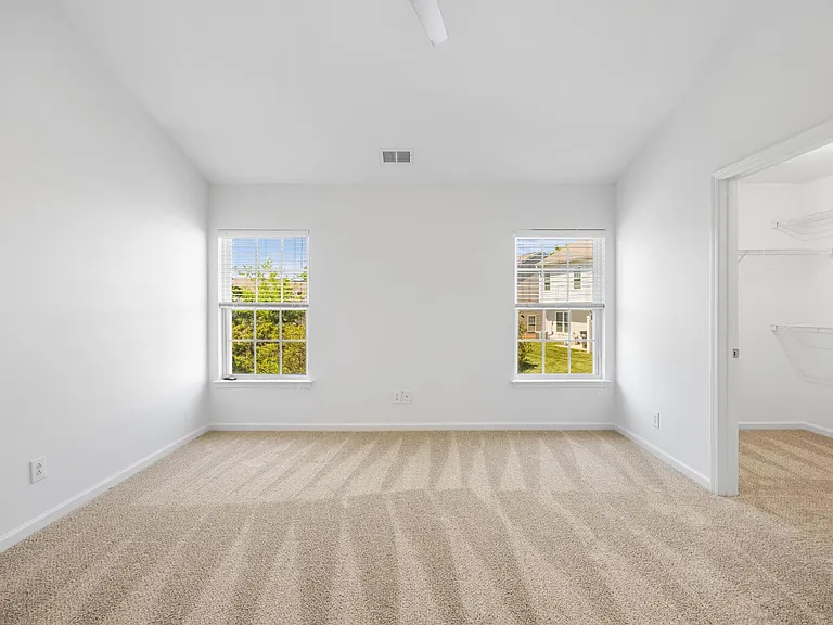 3053 Summerfield Ridge Ln — Photo 11