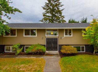 1020 Claremont Ct, Fircrest, WA 98466