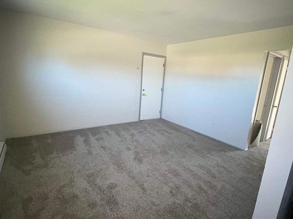 4th image of 1205 W 44th St #2