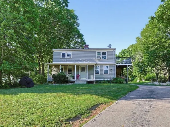 26 Water St, Assonet, MA 02702