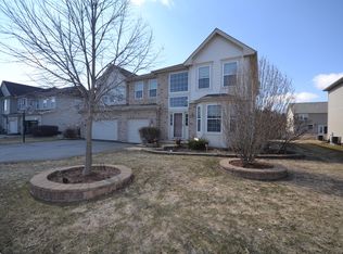 1236 Beverly Dr, Lake Villa, IL 60046