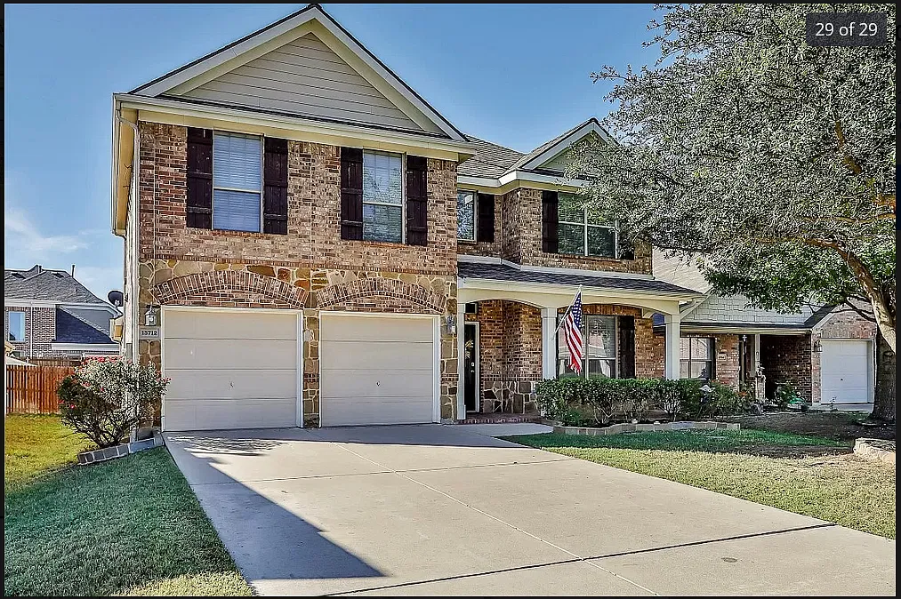 4 bed, 2.5 bath, 2912 sqft, $2,750 — Photo 2