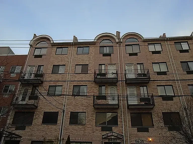 8423 Lander St #2F — Photo 7