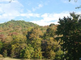 930 Dug Hill Rd, Brownsboro, AL 35741