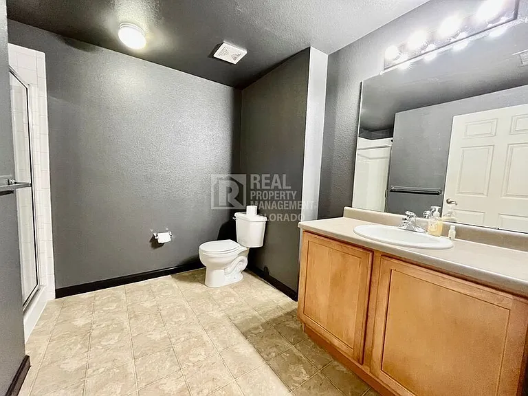 503 Lucca Dr — Photo 15
