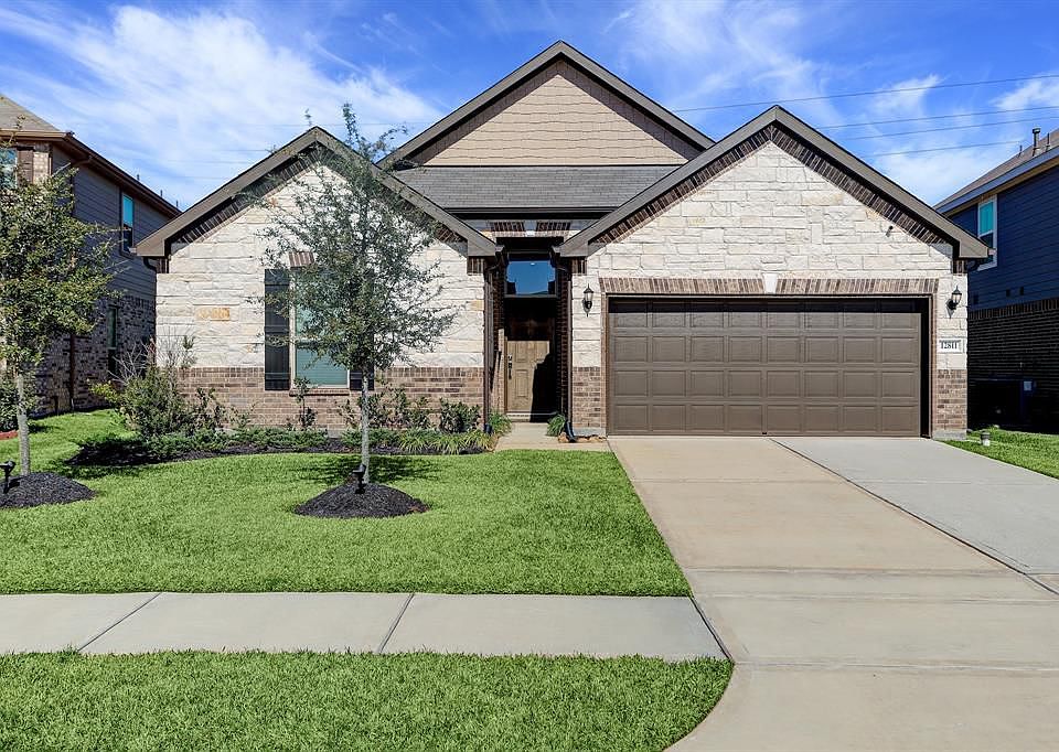 1st image of 12811 Pentland Downs St