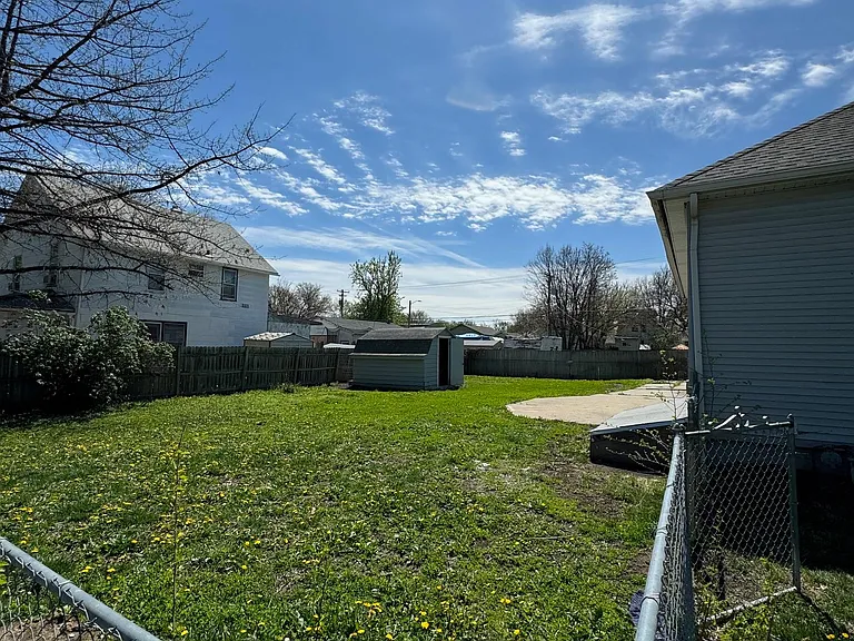3140 N 48th St — Photo 21