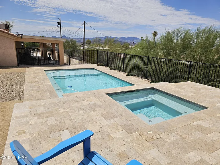 1740 Quartz Ln — Photo 30