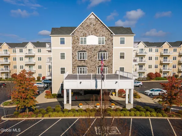 8 Wall Street APT 437, Clifton Park, NY 12065