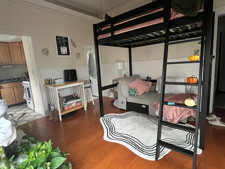 425 S Main St #7 — Photo 10