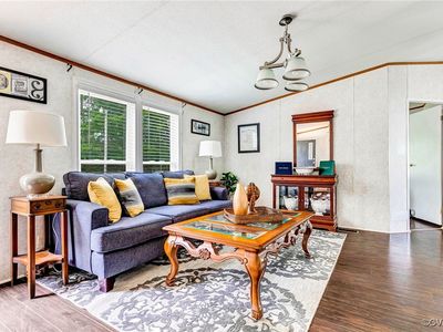 16993 Richmond Hwy, Pamplin, VA, 23958