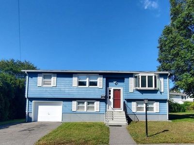 33 Marique Dr, Lawrence, MA, 01843