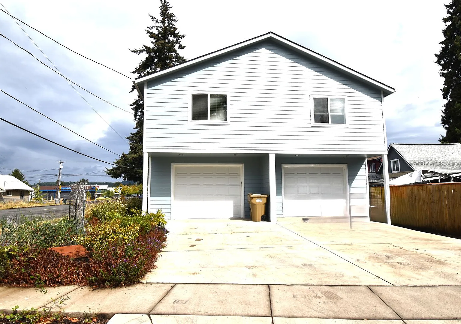 1307 & 1311 22nd Ave. — Photo 1