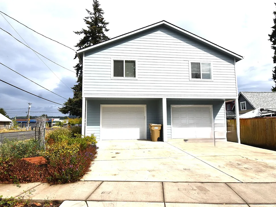 1307 & 1311 22nd Ave.