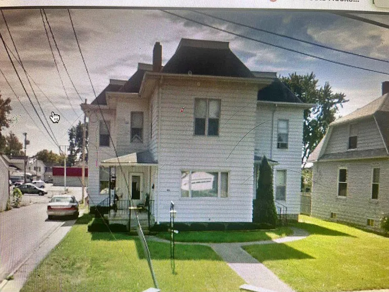415 Cherry St #UPSTAIRS — Photo 1