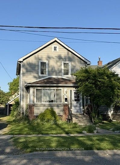 1st image of 435 Davis St