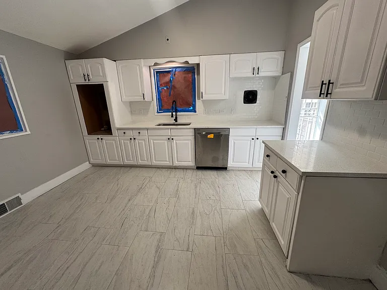 15230 Meadow Ln — Photo 20
