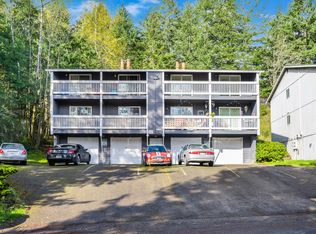 3947 Mason Loop Rd APT C, Tacoma, WA 98409