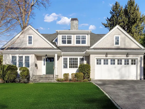 8 Harding Drive, Rye, NY 10580