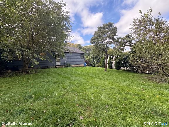 5th image of 225 Riverside Dr
