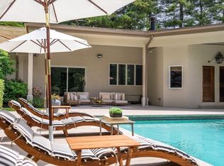 81 Countryside Ln, Milton, MA 02186