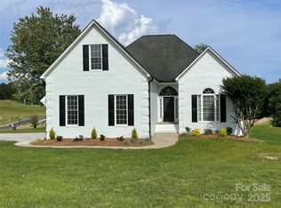 116 Eve Ash Ln, Mooresville, NC 28115