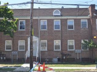 20208 109th Ave, Saint Albans, NY 11412