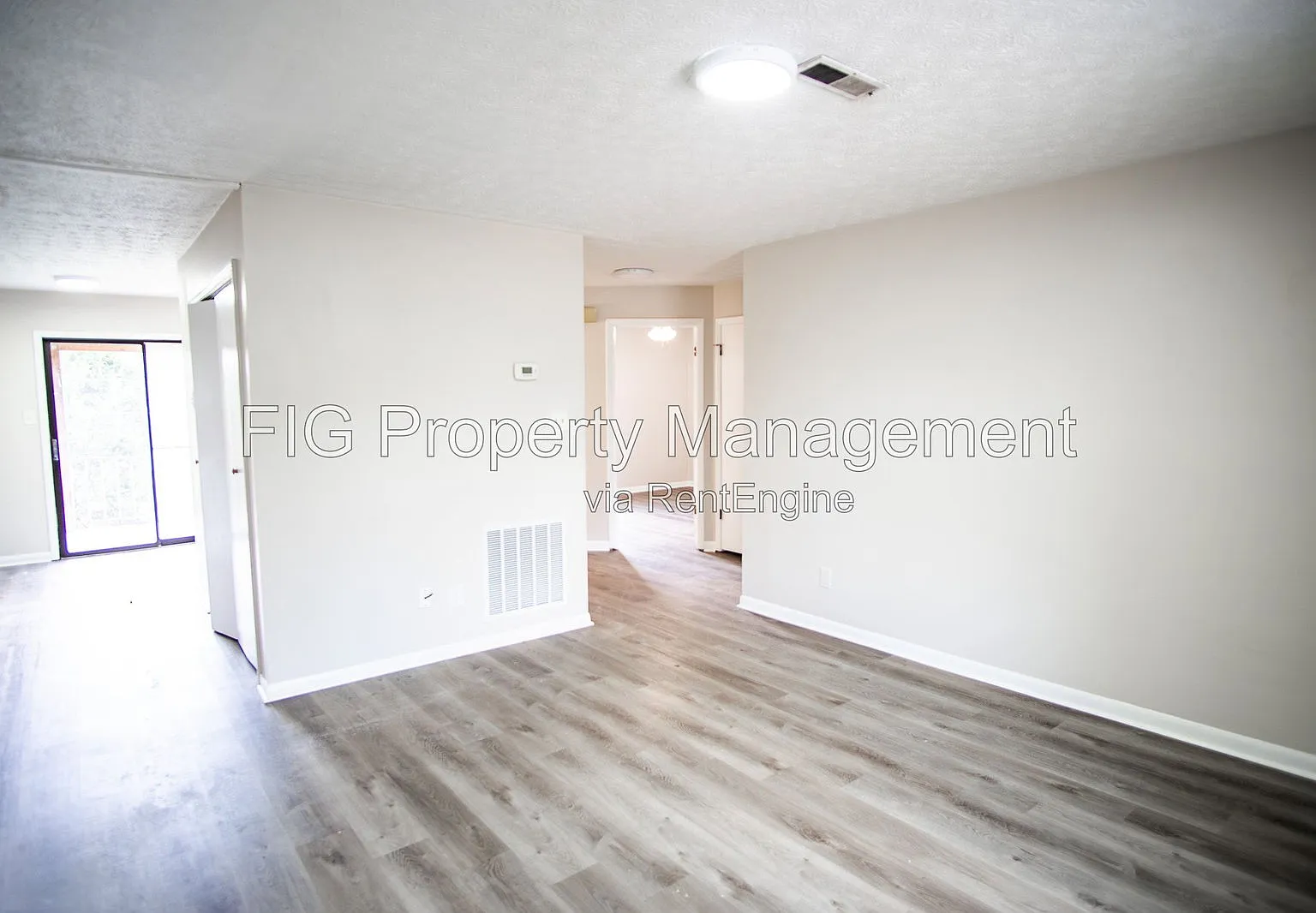 2 bed, 1.0 bath, $1,195 — Photo 1
