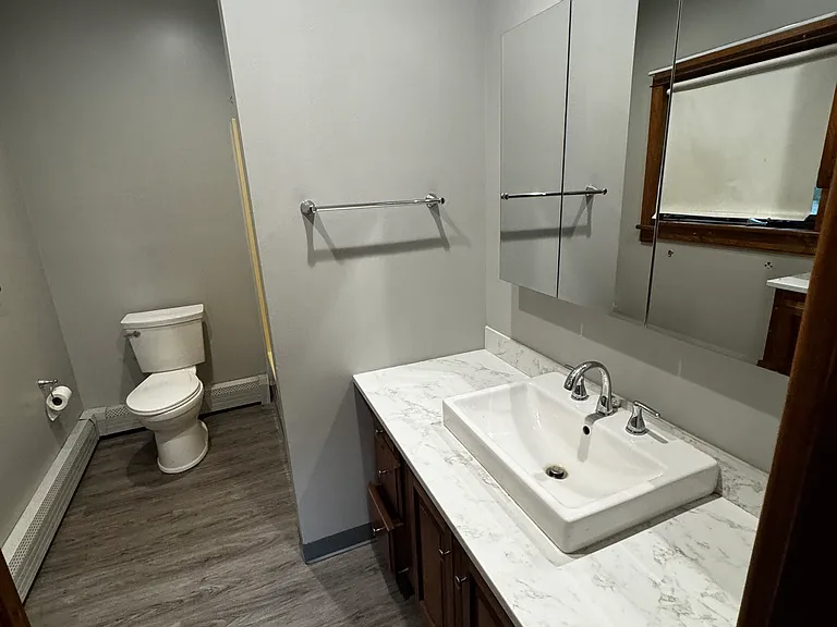 235-25 Albin St #23.5-25 — Photo 10