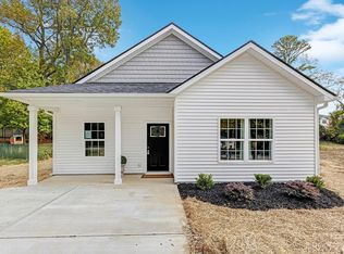 326 Holmes St, Shelby, NC 28152