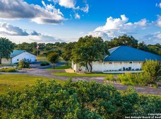 277 Logans Way, Blanco, TX 78606