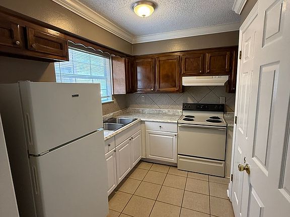 2nd image of 1753 Starboard Dr APT 2