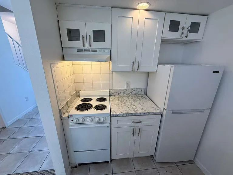 4478 Saint Georges Ct #A — Photo 7