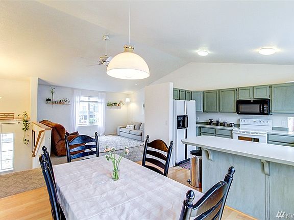 4th image of 15805 42nd Avenue Ct E
