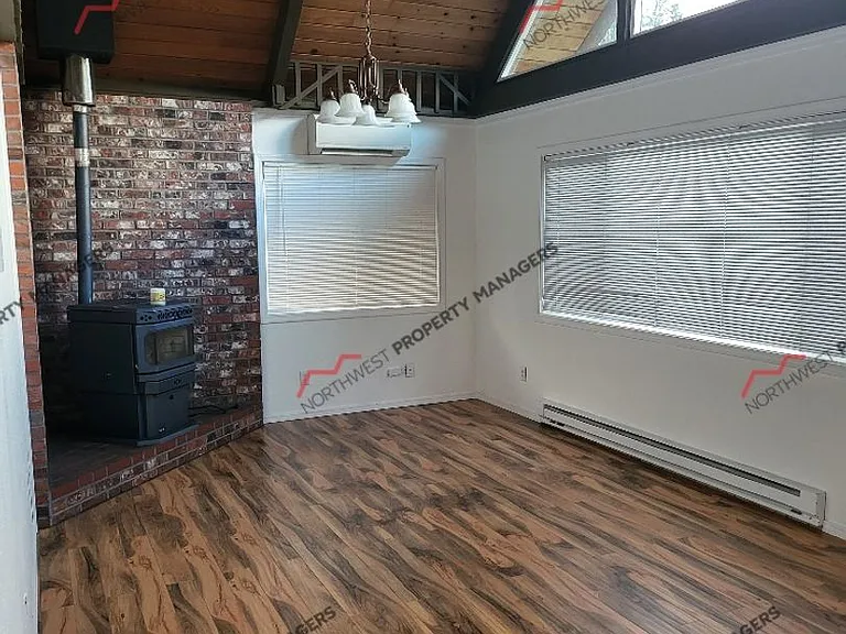 137 Baker Dr — Photo 18