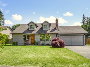 19825 8th Ave SE, Bothell, WA 98012